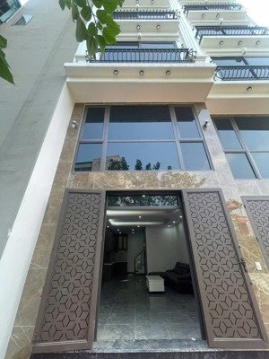 sau nhà mặt phố lạc trung nhà mới coong 2 thoáng kinh doanh 40m x5t giá 8.5 tỷ sổ cc có tl