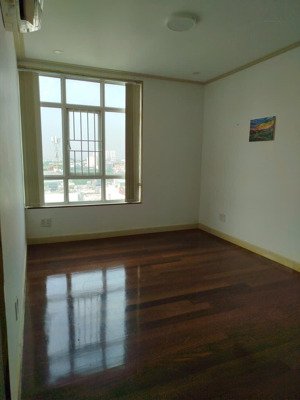 cần bán nhanh căn hộ giai việt 150m2 3pn 2wc có trang bị nội thất