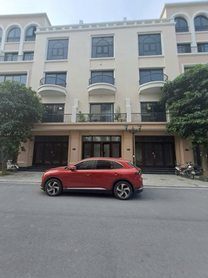 bán gấp nhà liền kề tại vinhomes ocean park 2, 12,3 tỷ, 62,5m2, 5 tầng, 6pn, 4wc