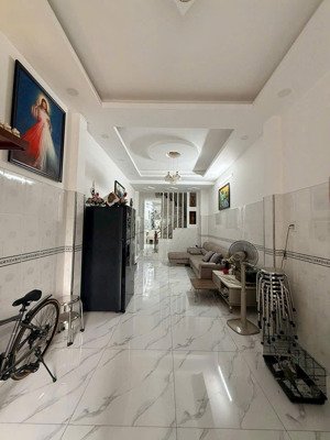 bán nhà mt phường tân quy quận 7 - full nội thất cao cấp xách vali vào ở ngay