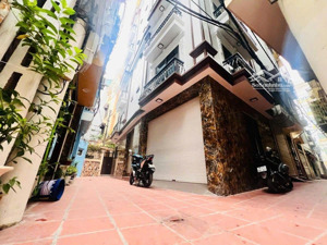 bán căn góc nghĩa đô - hoàng quốc việt , hơn 18 tỷ, 65m, 7 tầng thang máy, ô tô vào nhà