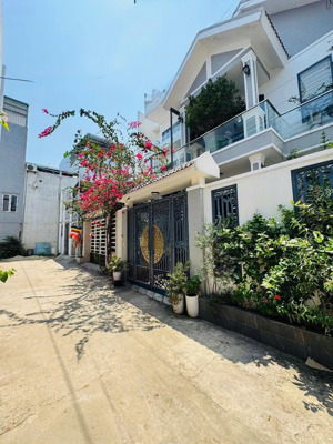 bán đất kiệt ô tô tôn đản, khu vip 81m2 chỉ 2 tỷ x tl