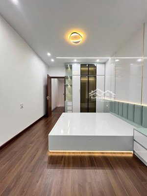 nhà xây mới - tặng full nội thất - mặt ngõ thông - ô tô - an sinh tiện