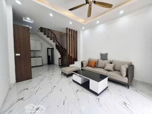 nhà tây tựu - 4 tầng / ngõ rộng - gần ô tô - ở ngay