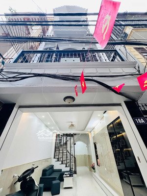 vip nhất khu xuân thuỷ - dt 50m2 x 4t - ngõ kinh doanh đỉnh - nhà 3 thoáng - ô tô đỗ cửa