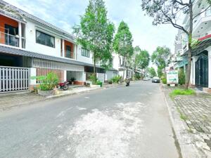 NC: HÀNG THƠM XUẤT HIỆN - Giá Ngộp Ôxi. NHÀ 1 TRỆT LẦU ĐƯỜNG SỐ 1 KDC NAM LONG 2 TP CẦN THƠ