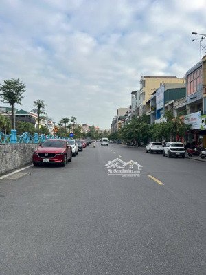 bán nhà mặt đường nguyễn văn cừ, cột 3 hạ long, quảng ninh. lh 