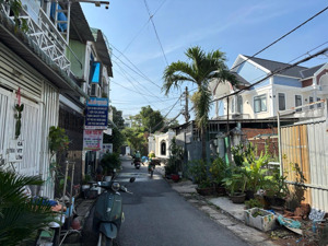 bán nhà nát 5 x 25m, tân xuân, hóc môn