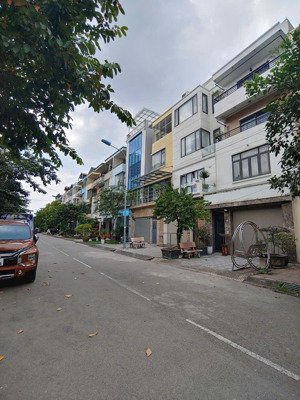 liền kề tân tây đô mặt đường 12m giá đầu tư