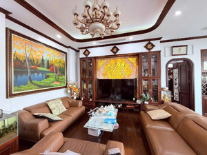 chuyển xuống liền kề, tôi bán căn 3pn chung cư cienco 1 hoàng đạo thúy giá 10.3 tỷ:o981129o26