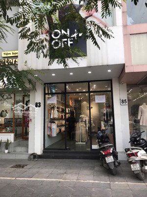 hot lõi phố cổ! cho thuê nhà mặt phố hàng bè - dt 80m2 + lửng - kinh doanh mọi mô hình