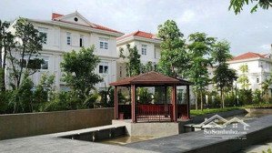 biệt thự siêu phẩm splendora sát sông lười 2 mặt tiền diện tích đất: 390m