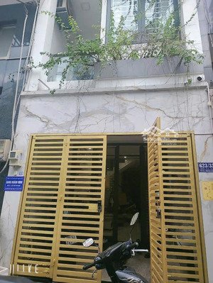 nhà mới hẻm ô tô tải cmt8 q10 2 lầu, 49.8m², cách mt 50m, giá 12.9 tỷ. liên hệ xem nhà