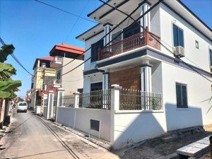 cần bán gấp lô đất 48,3m2, lương nỗ, tiên dương, đông anh, gần sát hồ điều hoà mát mẻ
