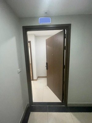 bán căn 2pn 2wc view hồ linh đàm - dt 66m2