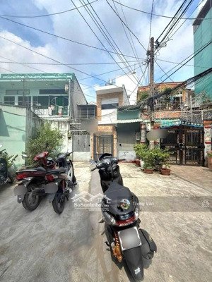 nhà mới 2 tầng 4pn 4wc - sổ 65,5 m2 - nguyễn tất thành. 4,8 tỷ