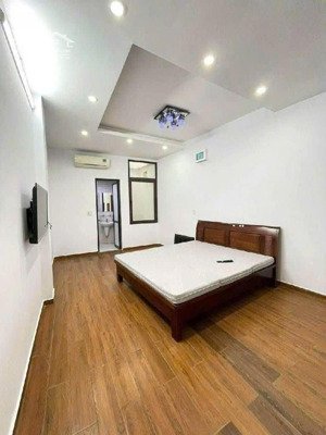 bán nhà riêng 5 tầng , cách 30m ra mặt phố thái thịnh, đống đa, hà nội, 11 tỷ, 55 m2