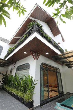 bán căn villa xinh xắn mới hoàn thiện góc 2 mt nguyễn đình chiểu - đa mặn 6, ngũ hành sơn, đà nẵng