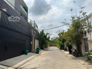 bán đất thảo điền, khu yên tĩnh phù hợp xây biệt thự hoặc đầu tư giữ tài sản- giá 46tỷ