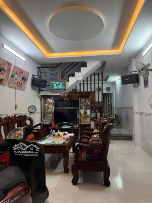 bán nhà 2 tầng lê văn quới - bình trị đông - hẻm 5m - nhà đúc - 4 x 15 - k lộ giới - 5 tỷ.