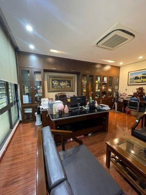 nhà mới koong, 5 tầng tháng máy, bạch đằng - hoàn kiếm, vị trí đẹp, phố, ô tô đỗ cửa, giá hơn 15tỷ