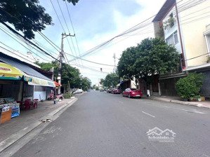 ngộp nhất thị trường, chủ cần bán gấp lô đất 140m2, đón ngay cầu cát lái, sổ sẵn