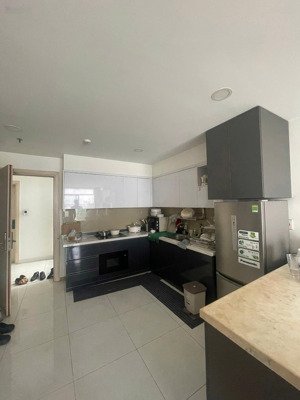 chung cư phúc yên, căn góc, 115m2, 3pn, 2wc, nội thất đủ, 12tr5/tháng.