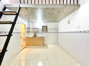 gác lửng tiện nghi, nội thất đầy đủ, an ninh giờ tự do đối diện etown cộng hoà chỉ 3.1tr