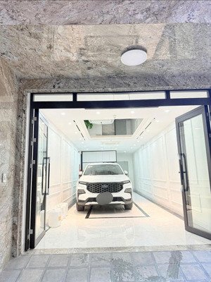 bán nhà xuân thủy - cầu giấy - nhà mới - ngõ oto - 7 tầng - thang máy - nội thất xịn - 26.8 tỷ.