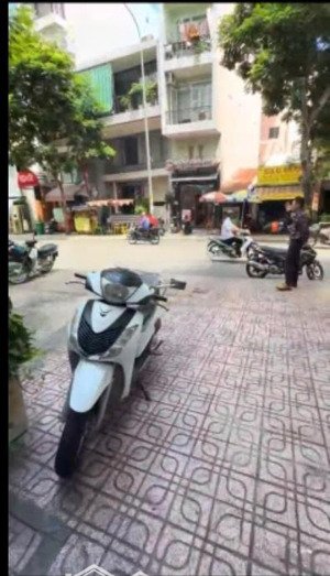 nhà 6,5 lầu mặt tiền đường đỗ thị lời, p11, quận 3