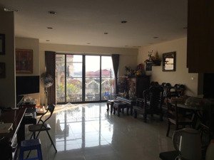 cc meco 102 trường chinh 125m2 3n2vs. căn góc, nội thất cơ bản, giá 94tr/m2. có slot ô tô