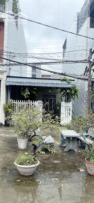 bán nhà cấp 4 (chính chủ), phía trước rộng, thoáng, yên tĩnh,...