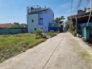 đất apd10 4x17.5m full thổ, đối diện dh nguyễn tất thành, cách ngã tư vườn lài 800m