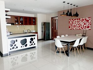 bán căn hộ giai việt quận 8, căn góc 150m2, 3pn, 3wc, shr, 