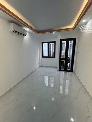 nhà 3 tầng khu phan xích long phú nhuận chỉ nhỉnh 4