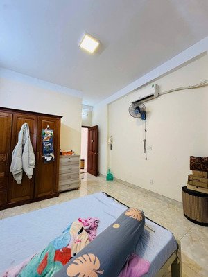 bán nhà mặt tiền quận bình thạnh ( giáp quận 1) sát bệnh viện gia định, bệnh viện ung bướu tphcm