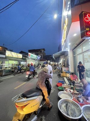 bán 75,8m đất đấu giá trục chợ kinh doanh sẵn mặt bằng đang cho thuê vỉa hè rộng 4m đại mạch đa-hn