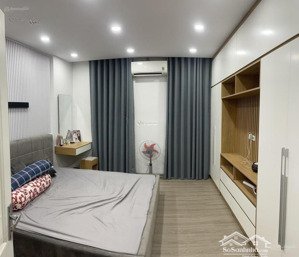 7.625 tỷ. không ở thì cho thuê. căn nhà 48m2 x 4m x 5t x 6pn. đường 3m. cách ôtô 150m, xuân phương