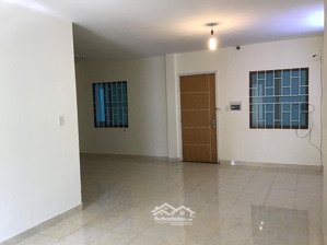 cần bán nhanh căn hộ phú thọ quận 11 - 62m, 2pn - sổ hồng lâu dài - giá tốt chỉ 3.3 tỷ