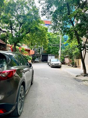 liền kề nguyễn cơ thạch 35m, 4 tầng, thông sàn, oto đỗ cửa