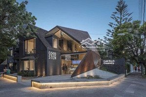 cho thuê lô góc 2 tầng mặt tiền trần hưng đạo , vỉa hè rộng , gần pháo hoa , ngang 23m , gọi vphu