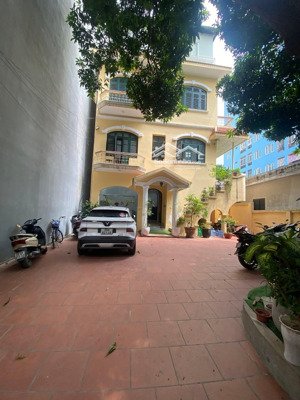 siêu phẩm - giá đt - trương định - hoàng mai, oto tránh, vị trí đắc địa 305m, 4t, mt 11m, 105 tỷ