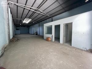 8 Tỷ Có Ngay Xưởng 1 Sẹc Hẽm Xe Tải Đường 6D - Bình Chánh DT 320m2