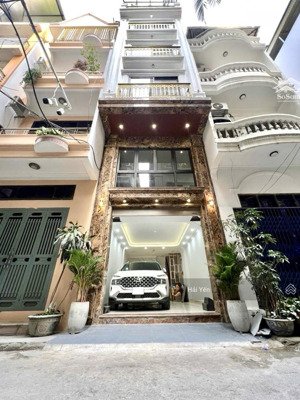 phân lô cán bộ - hoàng quốc việt - 40m2 x 7t - ngõ thông bàn cờ - ô tô vỉa hè - giá: 21.7 tỷ (tl)