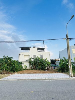 cần bán 2 lô liền kề đô đốc lân, đường 10.5m hoà xuân - kinh doanh tốt - 200m2 giá 11.7 tỉ tl