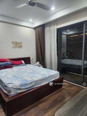 chính chủ cần bán căn xẻ khe gamuda. giá bán : 45 tỷ full nt. lh: 