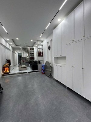 bán nhà 1 trệt 2 lầu kinh doanh gần đồng khởi, tâm hiệp giá 8,5 tỷ