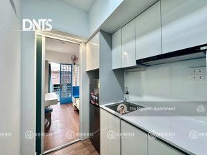 phòng trọ tách bếp 40m2 balcony cửa sổ full nội thất máy giặt riêng gần chợ tân định, hmc tower