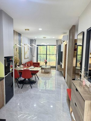 chính chủ cần sang nhượng căn hộ 2pn 2wc tại bcons solary