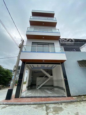 bán nhà 4 tầng mới xây 3 mặt tiền - khu tđc hòn rớ ii, nam nha trang